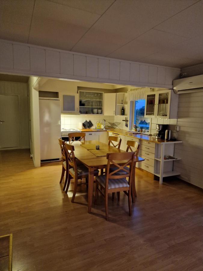 Warm And Cozy Cottage, Great Location Kvaloya Eksteriør billede